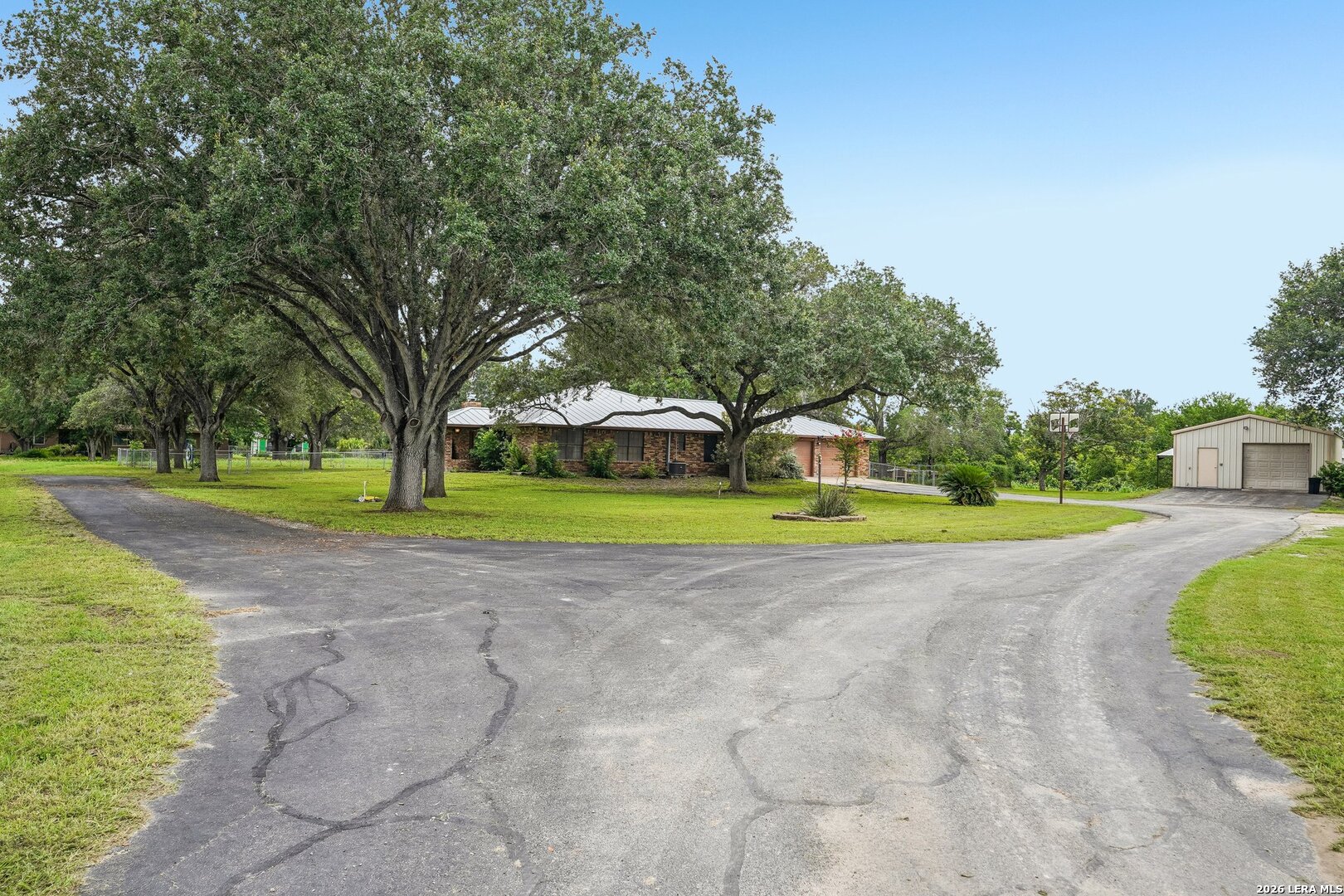 19300 N Fm 81, ,  78117 — photo 1