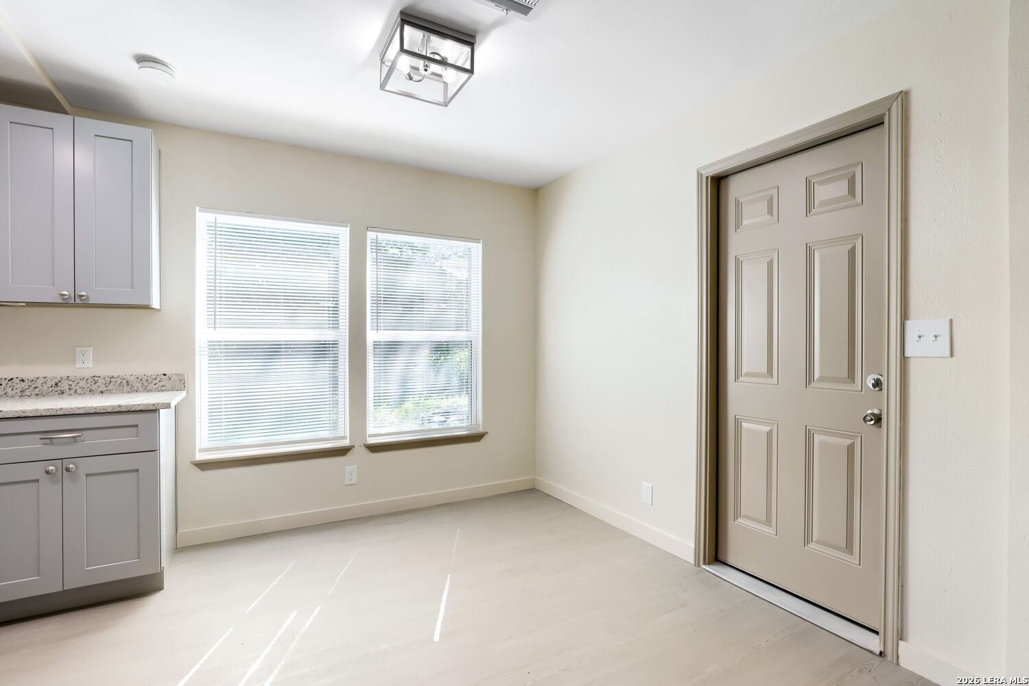 6731 CARTERS BLF, ,  78239 — photo 1