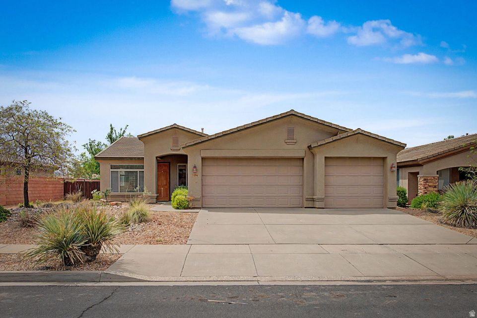 3296 E HIDDEN SPRINGS DR, Washington, UT 84780 — photo 1