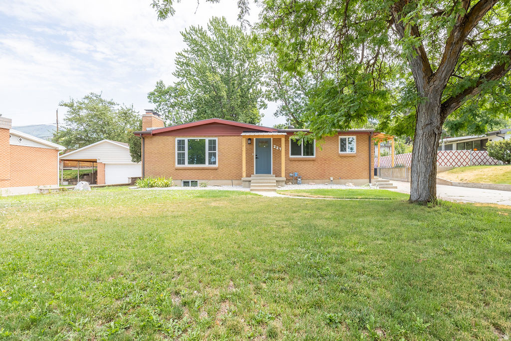 2273 S 200 E, Bountiful, UT 84010 — photo 1