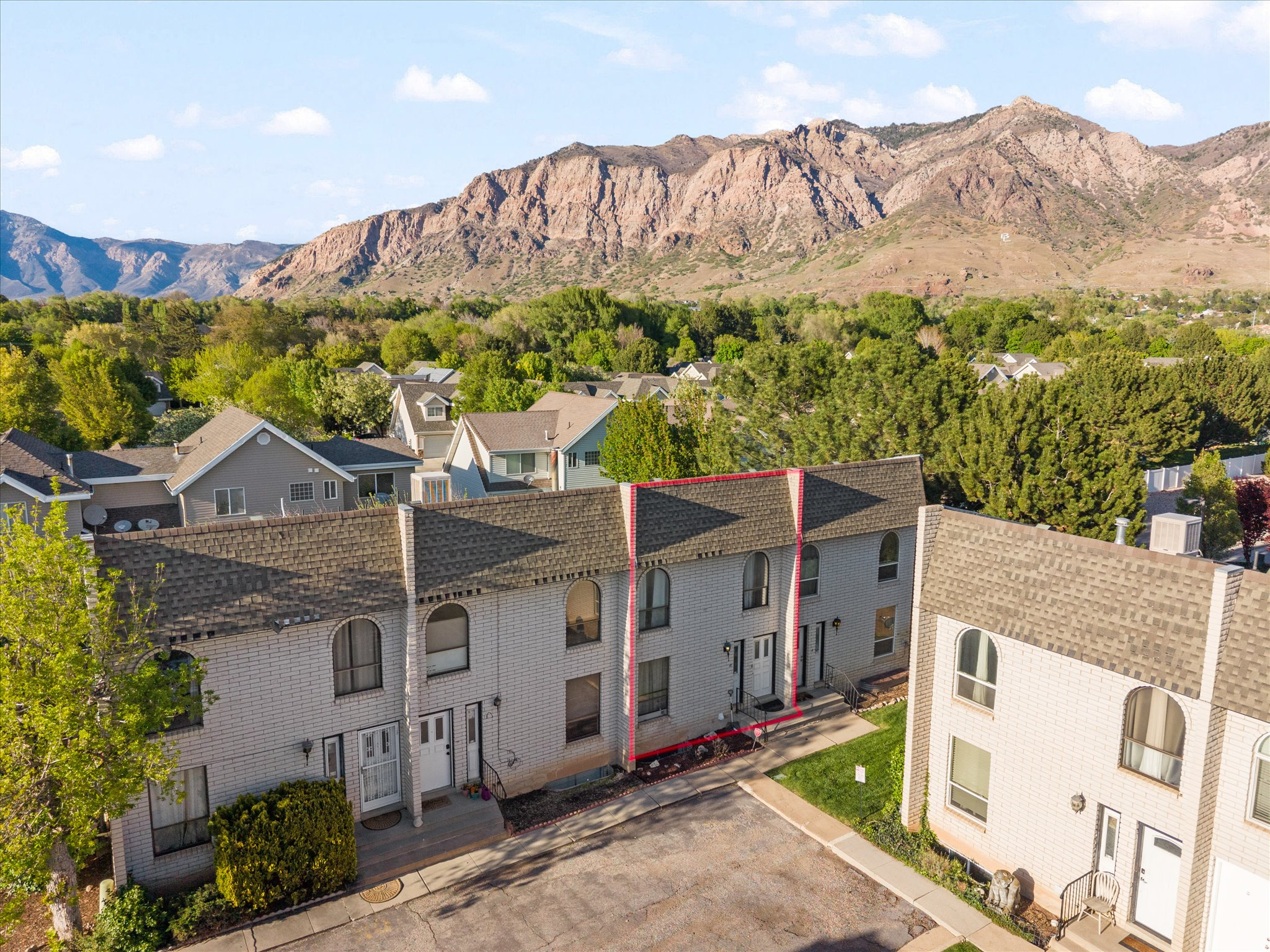 1554 S MONROE  #E2, Ogden, UT 84404 — photo 1
