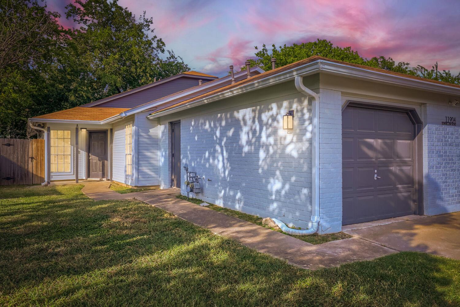11904 Sunhillow, Austin, TX 78758 — photo 1