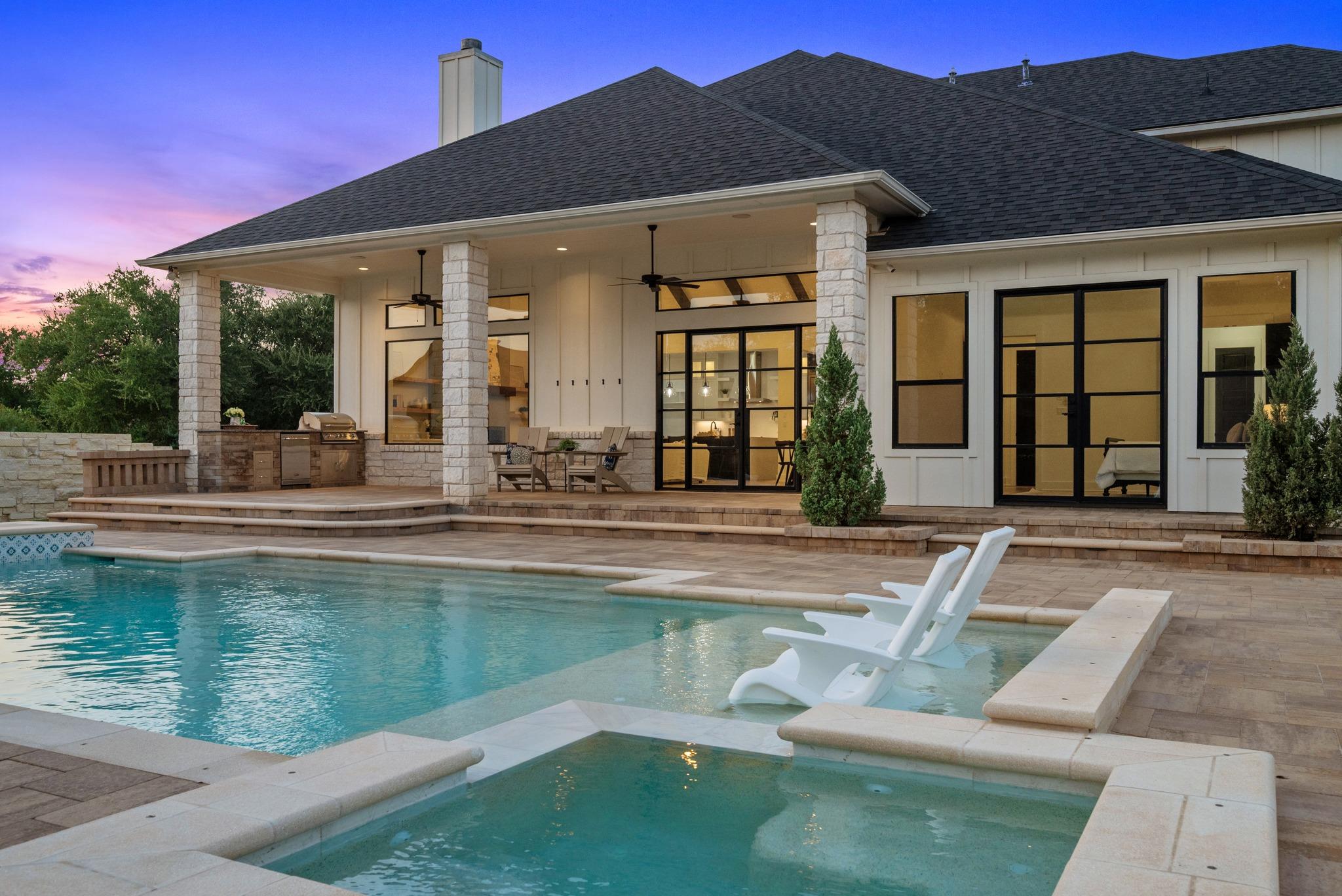 112 Davis, Georgetown, TX 78633 — photo 1