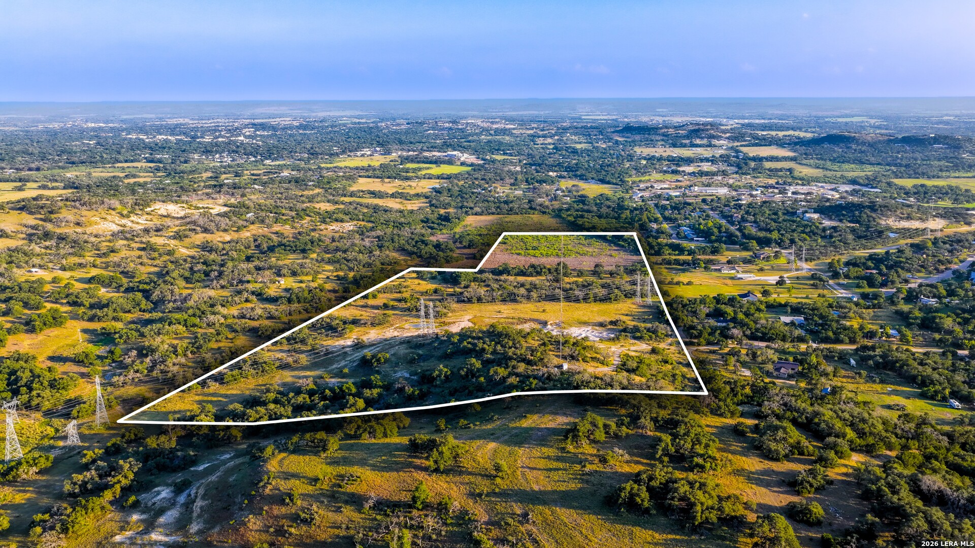 331 Suniland, Fredericksburg, TX 78624 — photo 1