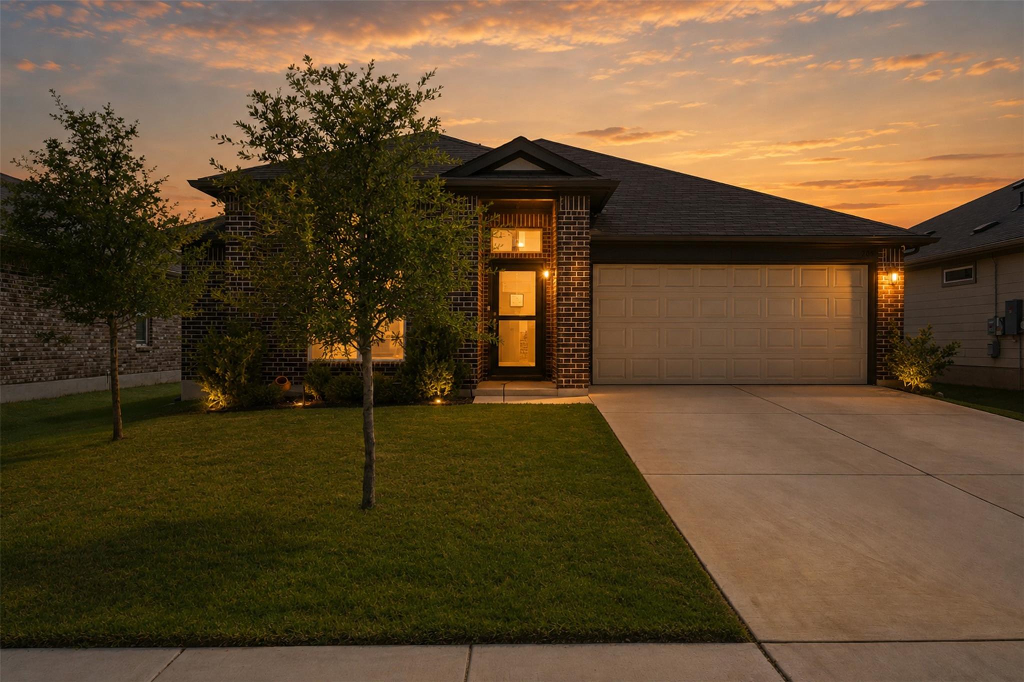 206 Canadian River Trl, Hutto, TX 78634 — photo 1