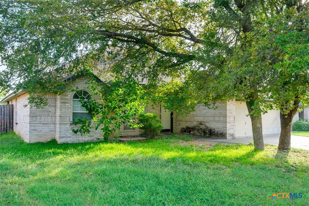 2105 Diana Loop, Harker Heights, TX 76548 — photo 1