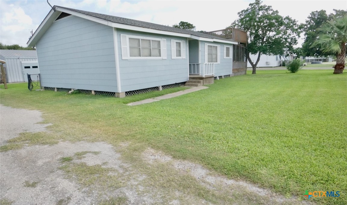 902 Monroe, Port O'Connor, TX 77982 — photo 1