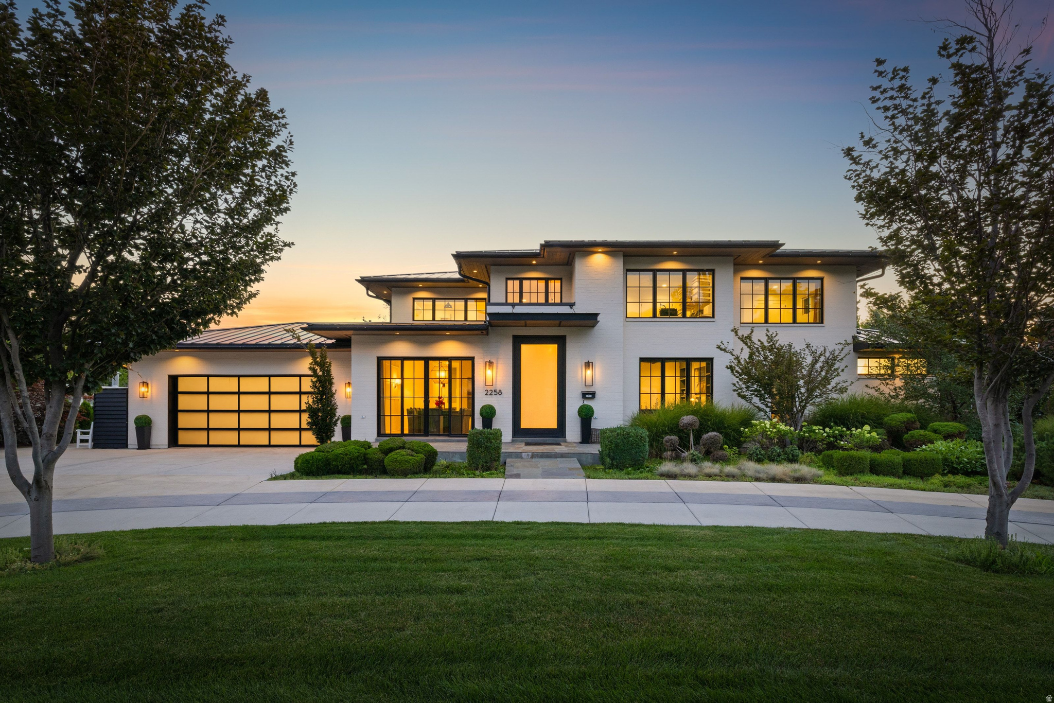 2258 S 2200 E, Salt Lake City, UT 84109 — photo 1