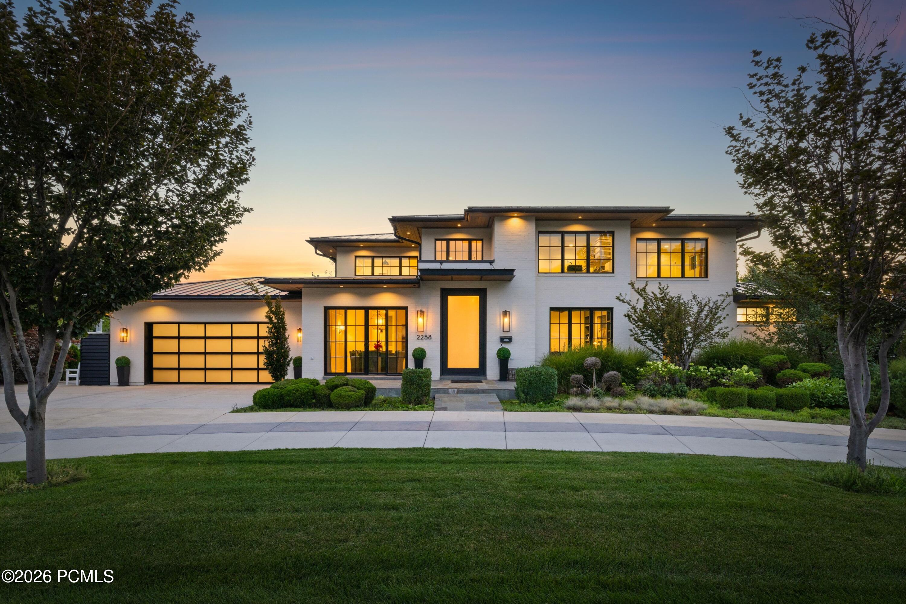 2258 S 2200 E, Salt Lake City, UT 84109 — photo 1