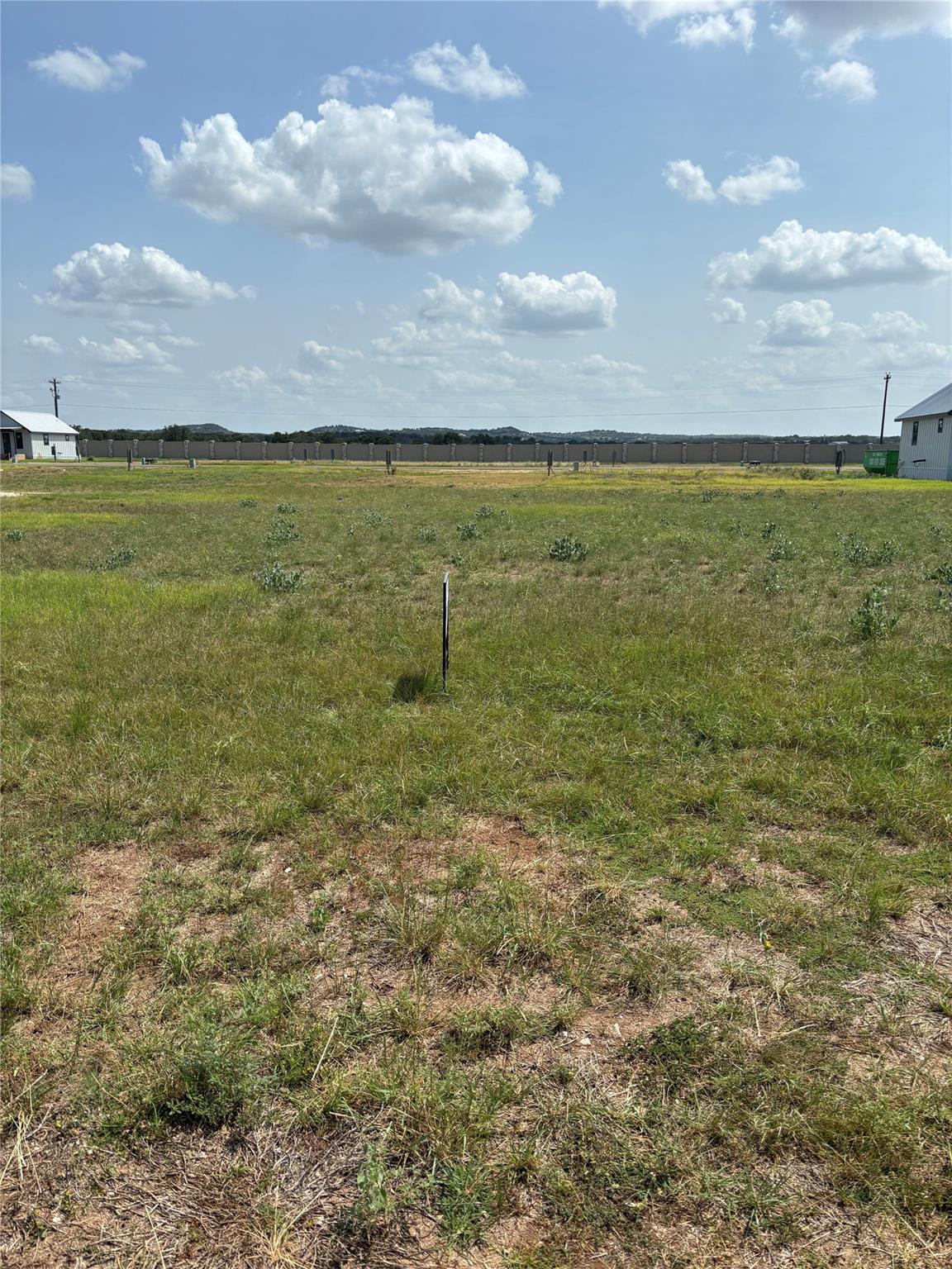 105 Ogle, Fredericksburg, TX 78624 — photo 1