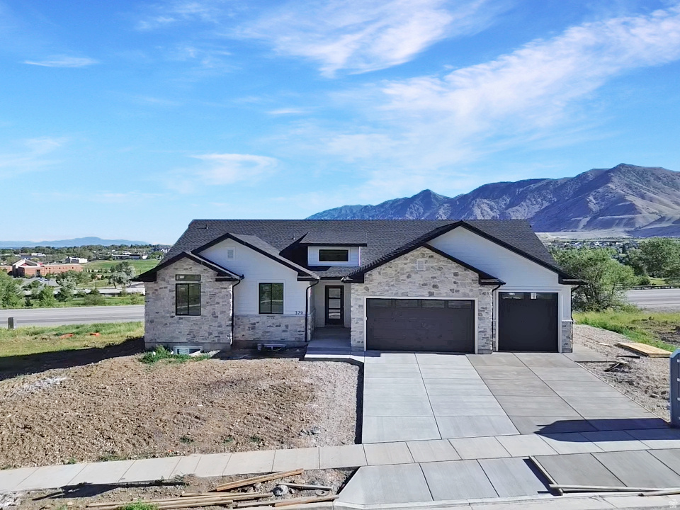 379 E SKYLINE DR, Brigham City, UT 84302 — photo 1