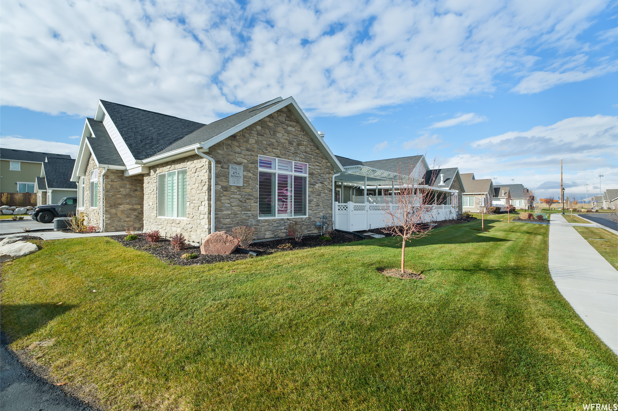 473 S SHORT HORSE LN #B, Saratoga Springs, UT 84045 — photo 1