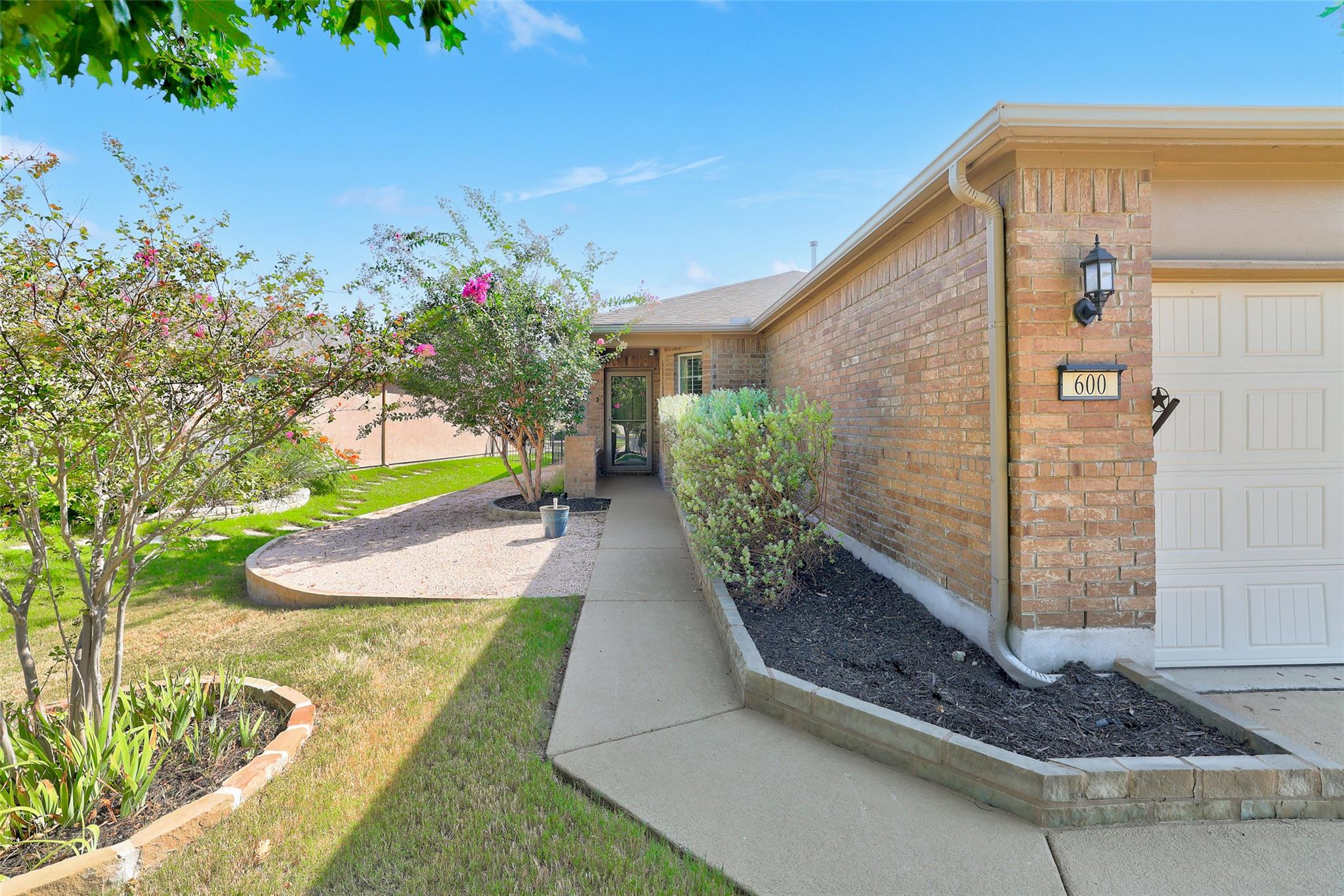 600 Salado Creek, Georgetown, TX 78633 — photo 1
