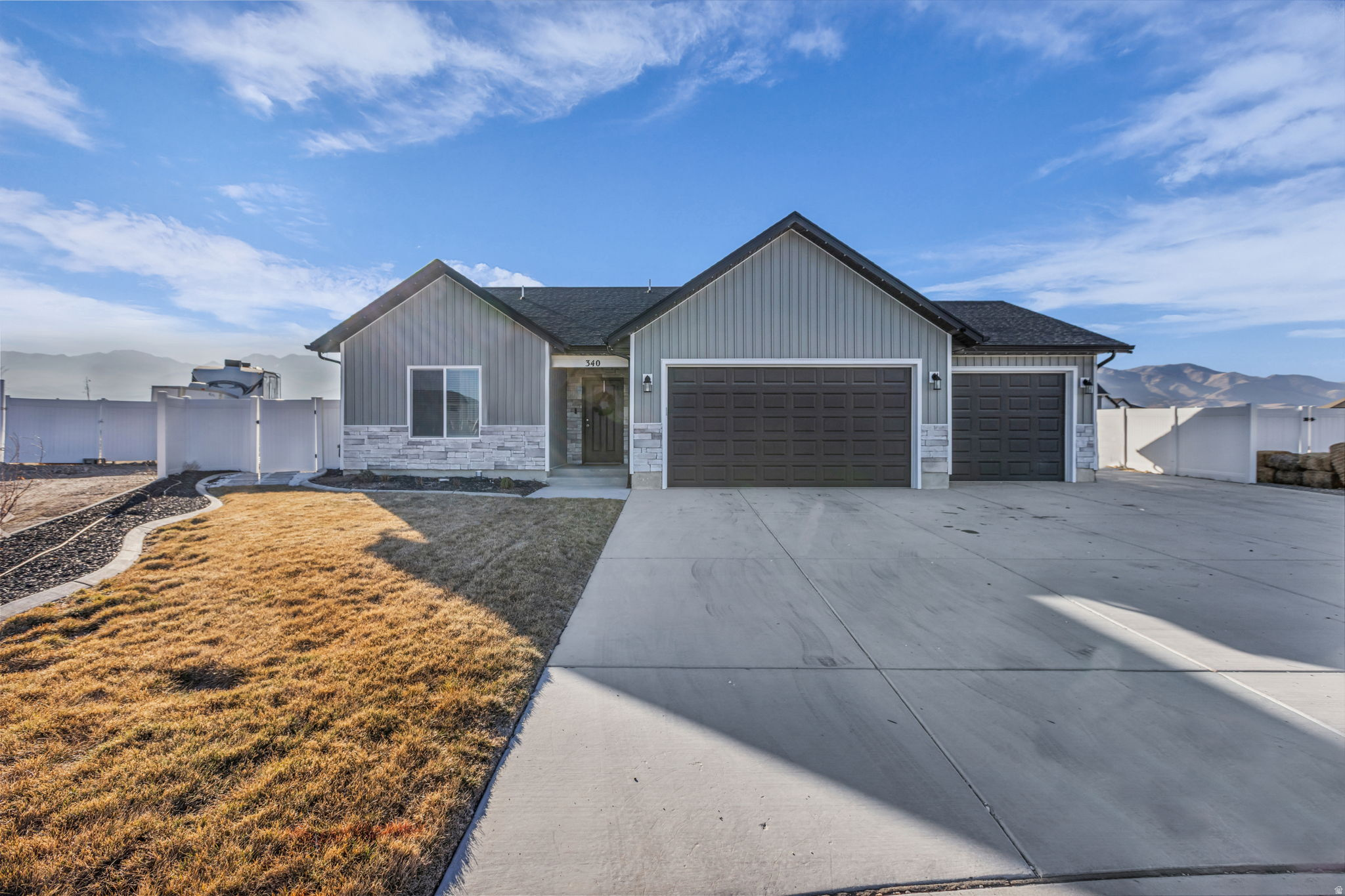 340 S AMBER FIELD DR, Grantsville, UT 84029 — photo 1