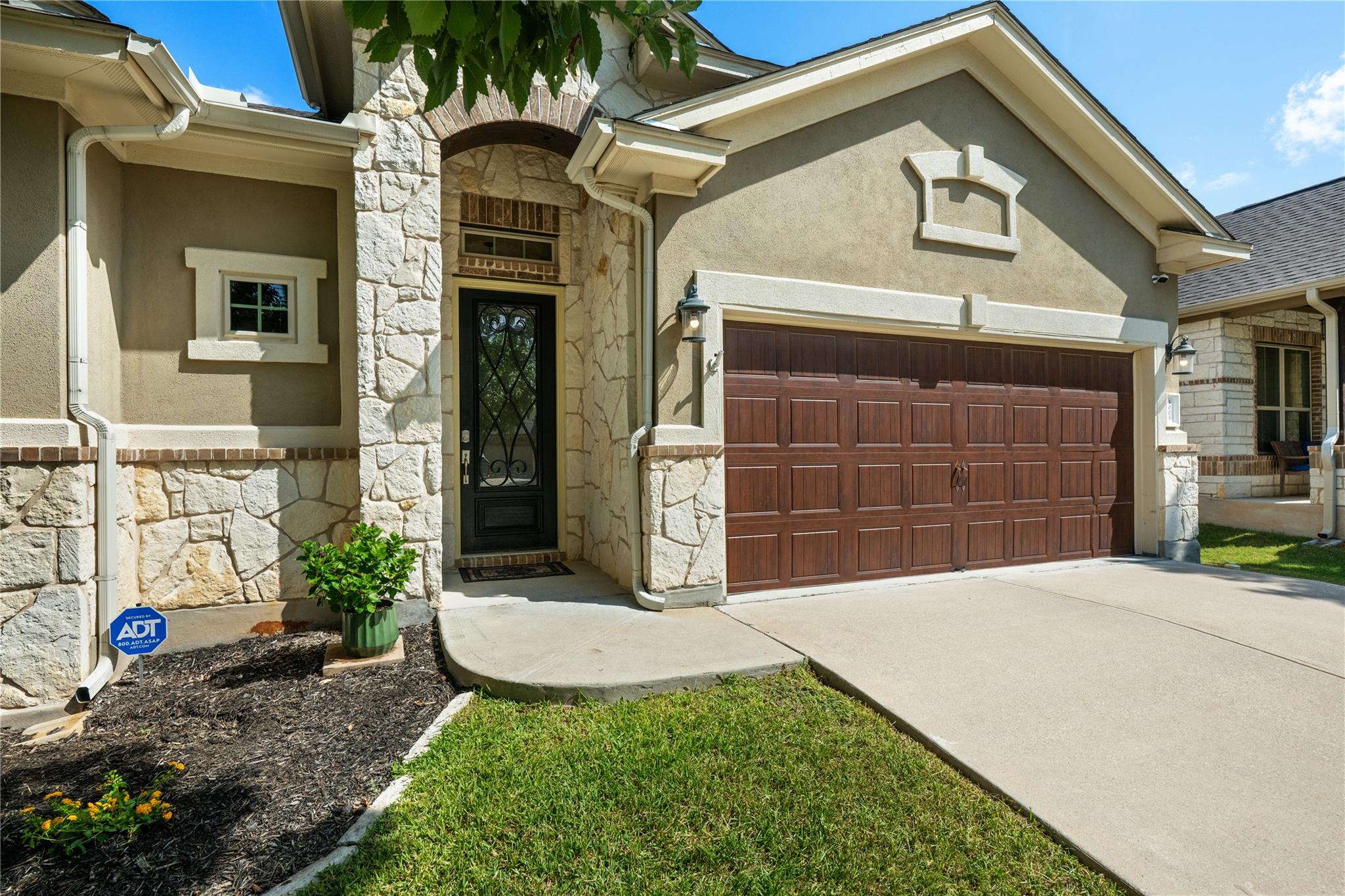3005  Paseo De Charros None, Leander, TX 78641 — photo 1