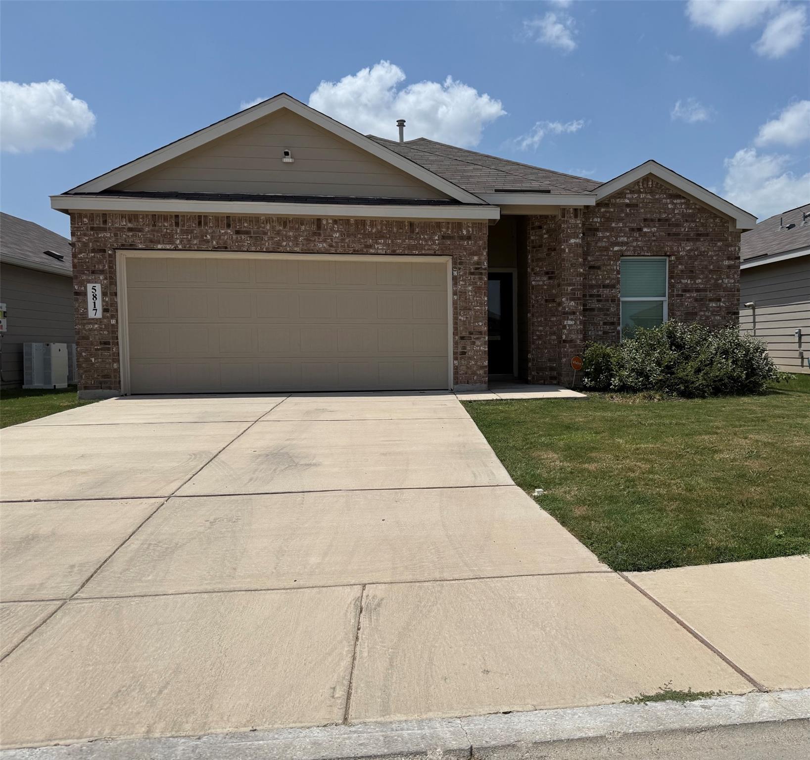 5817 Geronimo, Seguin, TX 78155 — photo 1