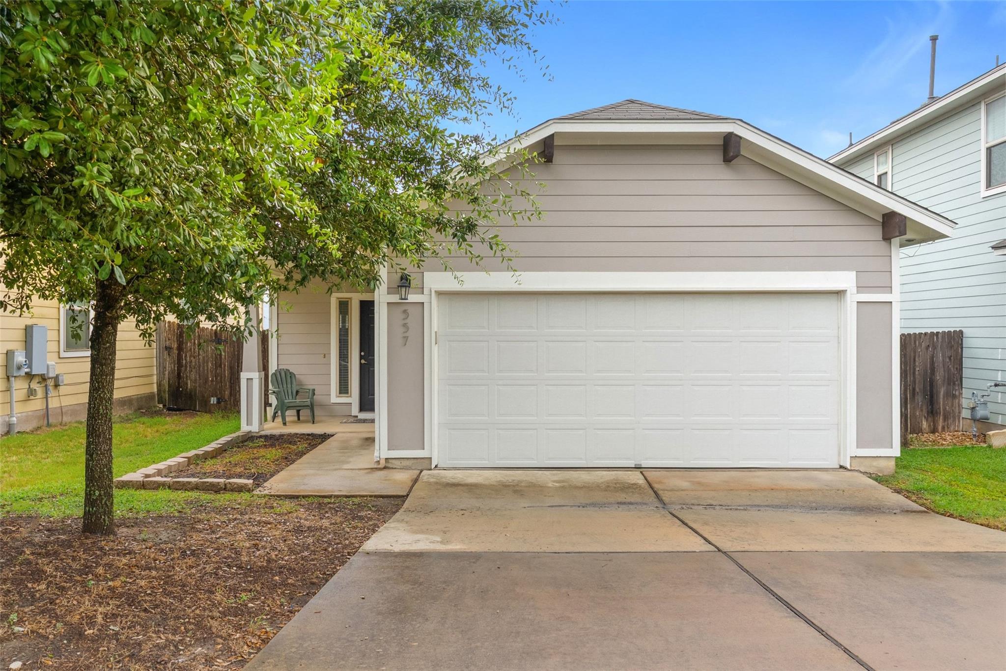 557 Twisted Oaks, Buda, TX 78610 — photo 1