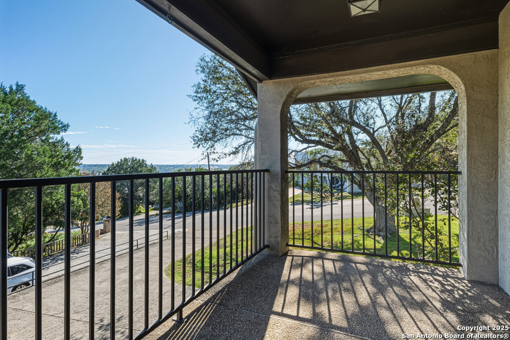 21 ROYAL CRST, ,  78130 — photo 1