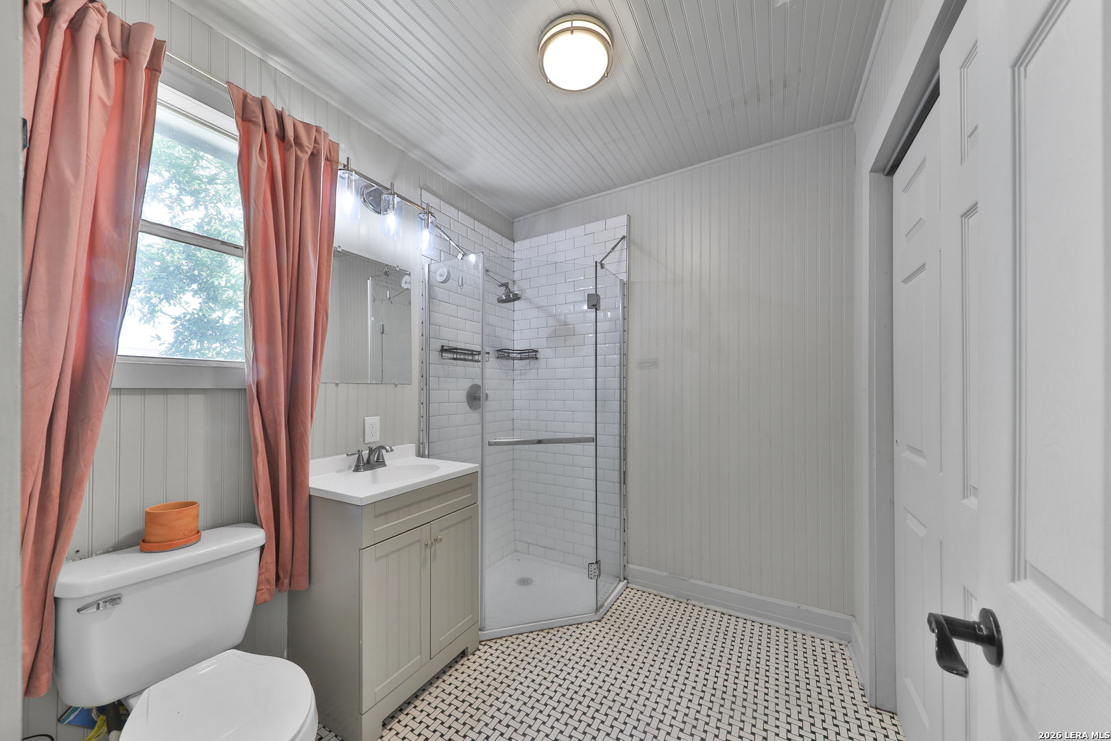 608 KENTUCKY AVE, ,  78201 — photo 1