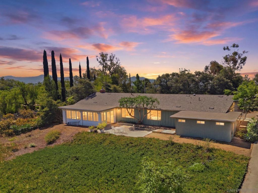 133 La Cresta Heights Rd, El Cajon, CA 92021 — photo 1