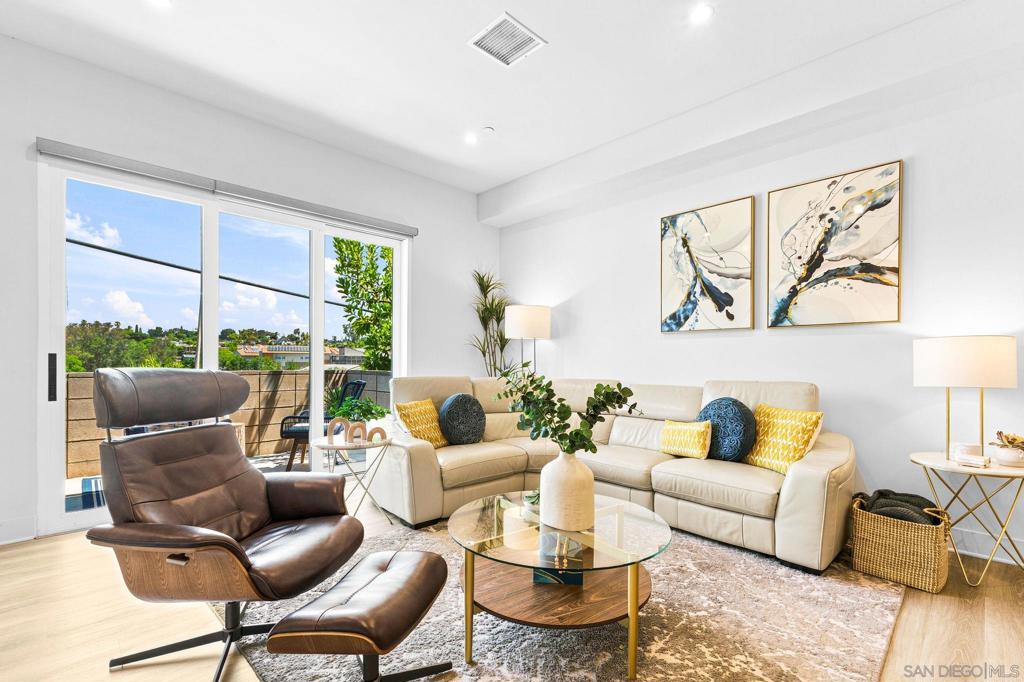 1055 32nd St. #9, San Diego, CA 92102 — photo 1