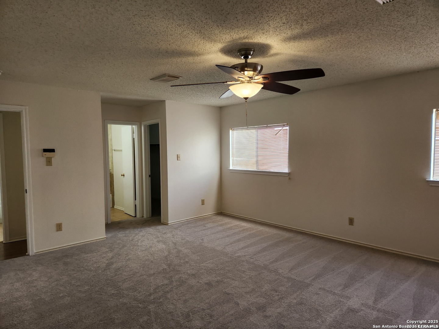 2117 Farmsville, , 78245 — photo 1