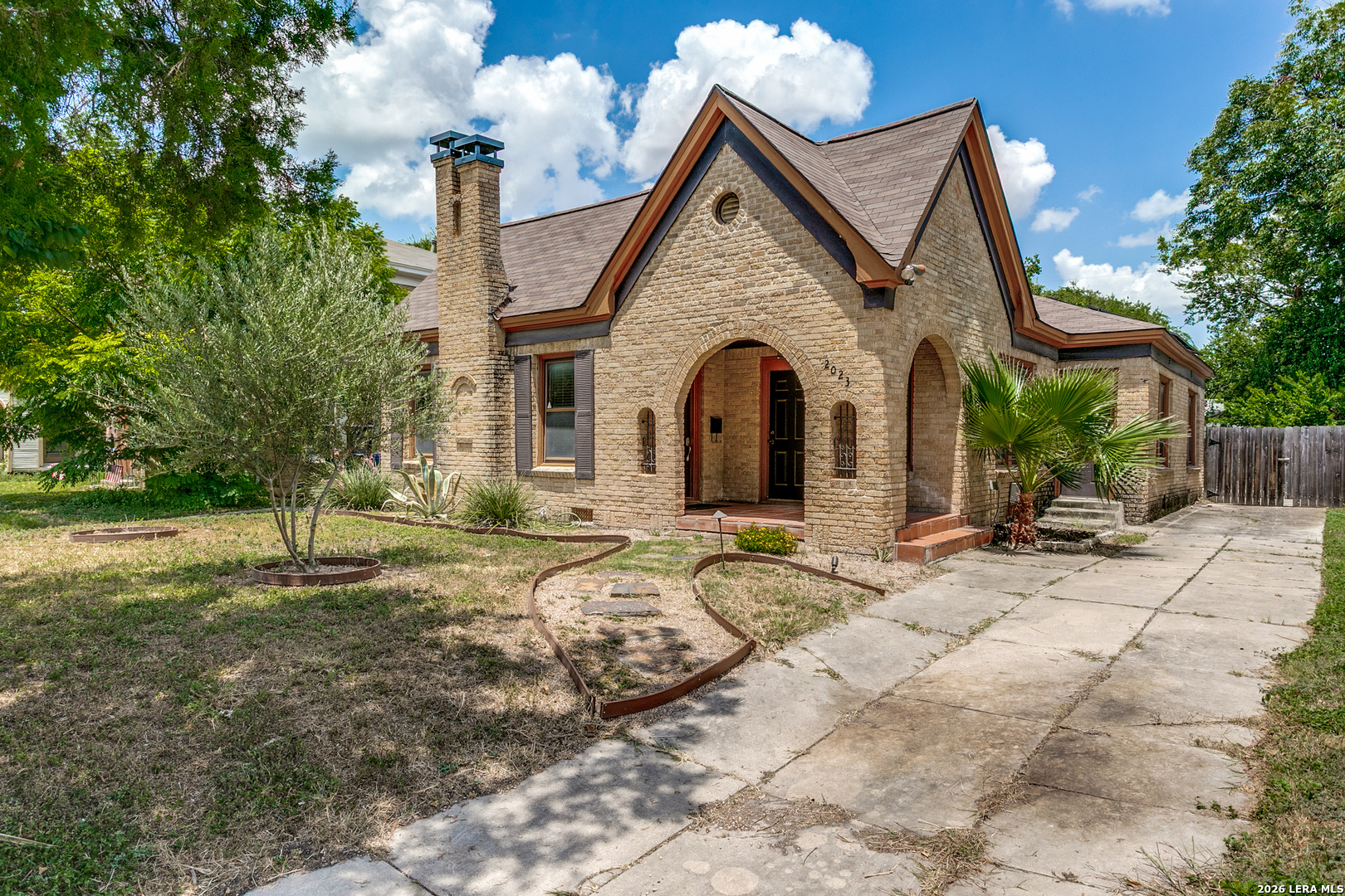 2023 Kings Hwy, ,  78201 — photo 1