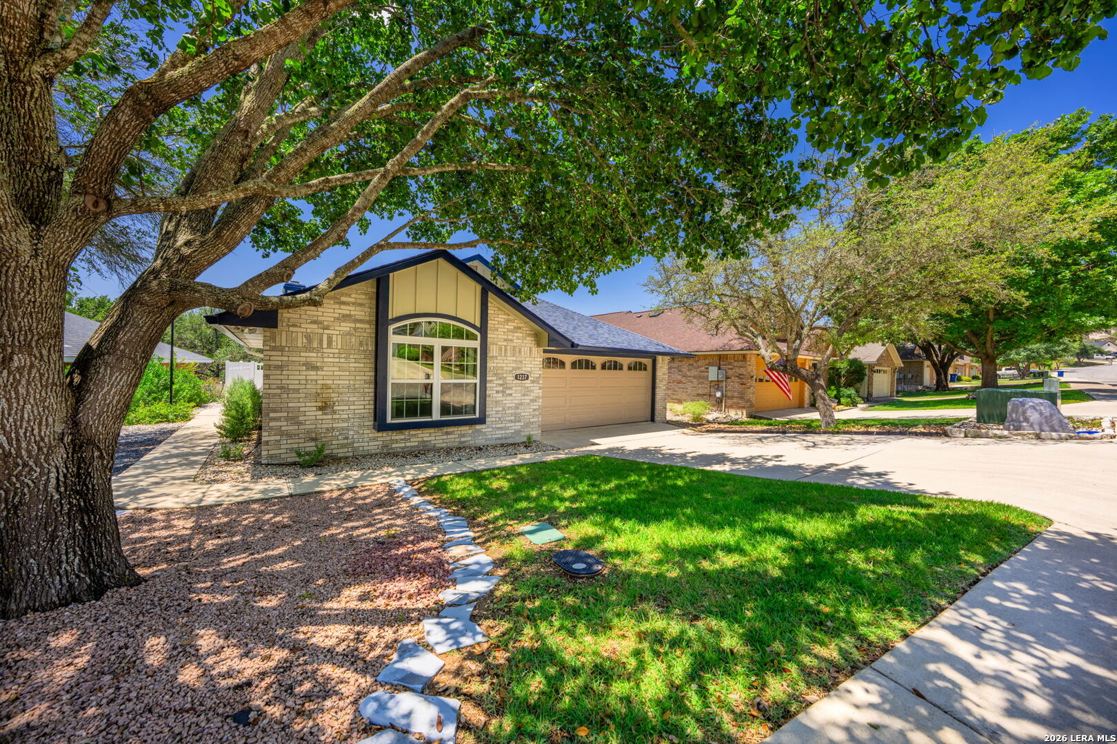 1237 Victory Lane, Kerrville, TX 78028 — photo 1