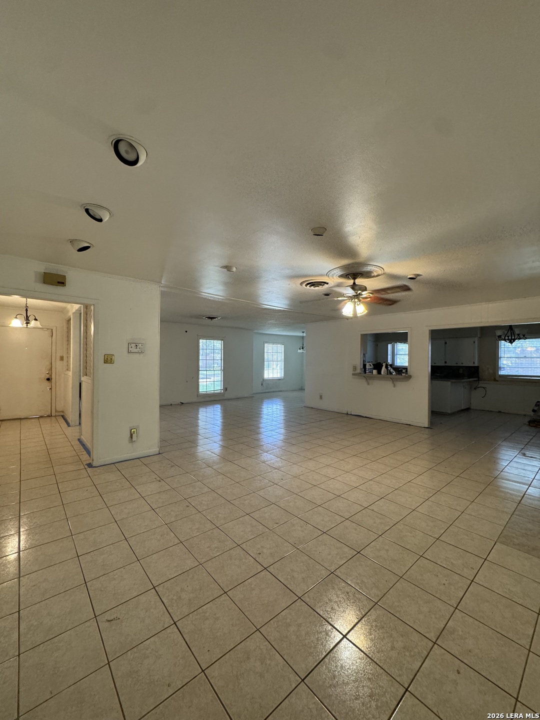 2406 BON AIRE AVE, ,  77901 — photo 1
