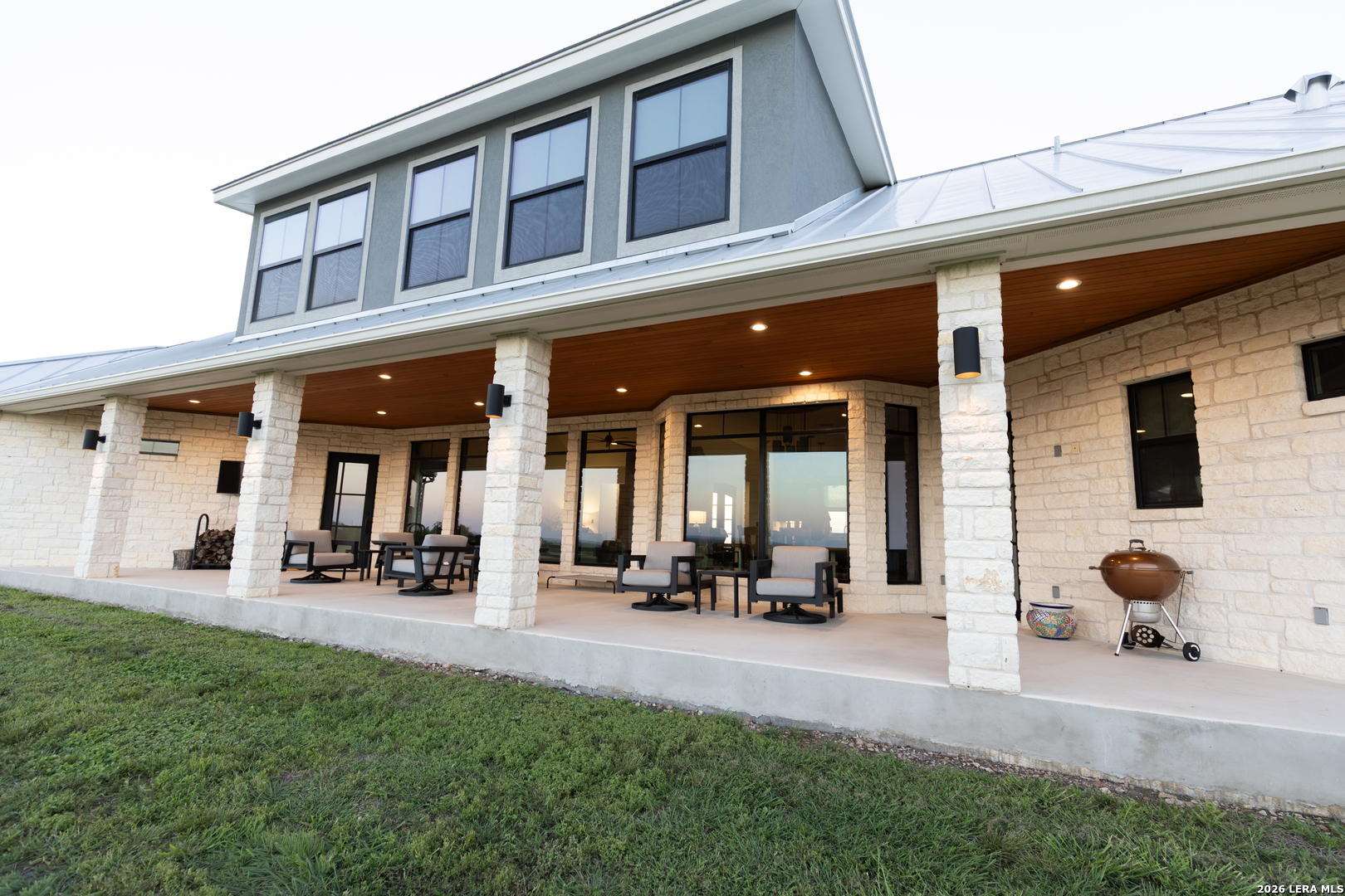 457 Branch Rd, Seguin, TX 78155 — photo 1