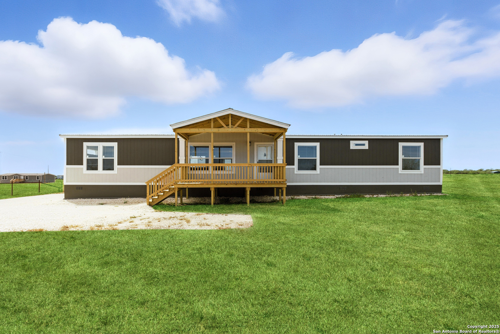 2479 FM 1332, , 78026 — photo 1