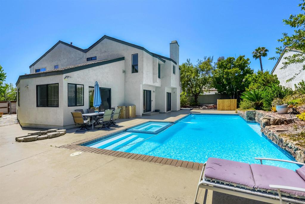 5687 Menorca Dr, San Diego, CA 92124 — photo 1