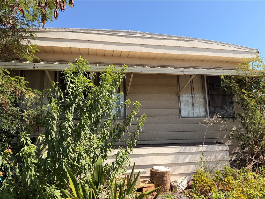 185 N Eucalyptus 89, Rialto, CA 92376 — photo 1