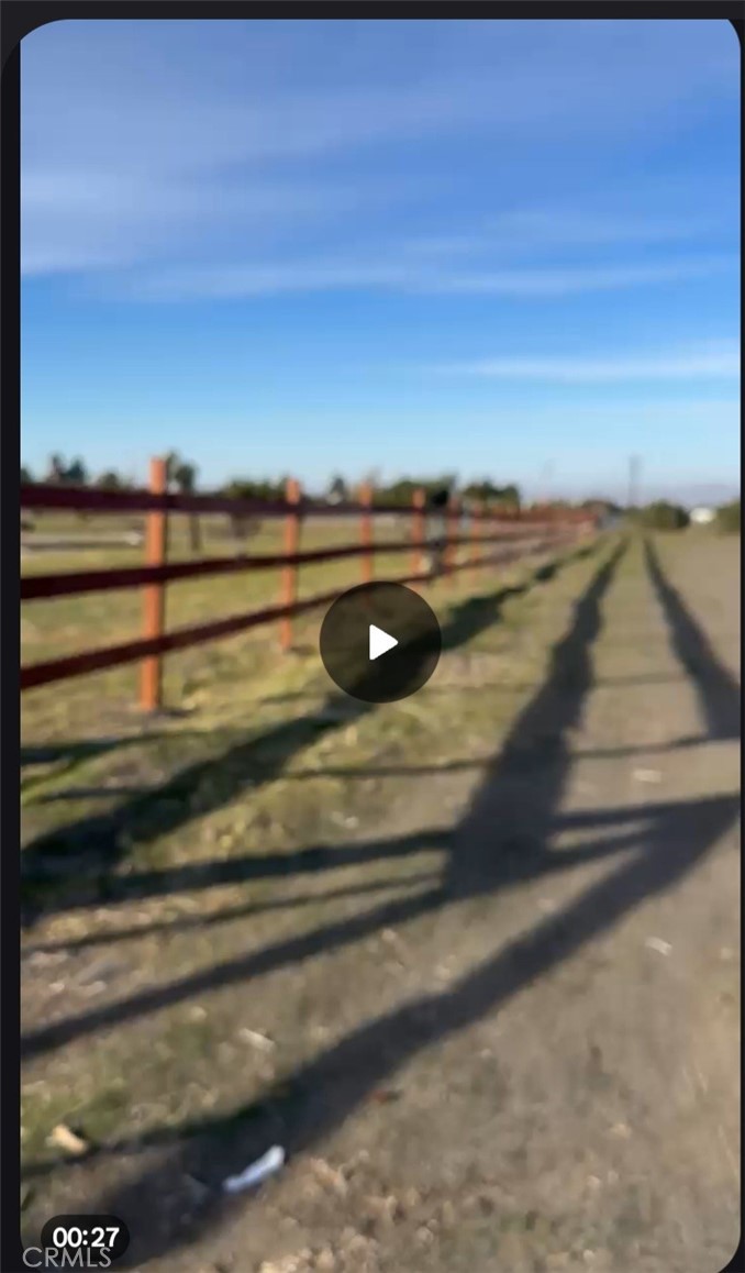 10120 Mescalero, Phelan, CA 92371 — photo 1