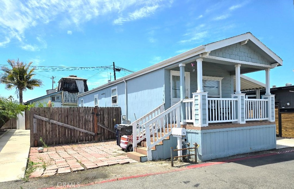 21752 Pacific Coast Hwy 7A, Huntington Beach, CA 92646 — photo 1