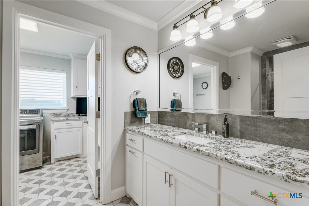 608 Bush, Whitney, TX 76692 — photo 1