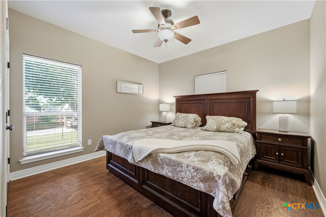 1413 Country Hills