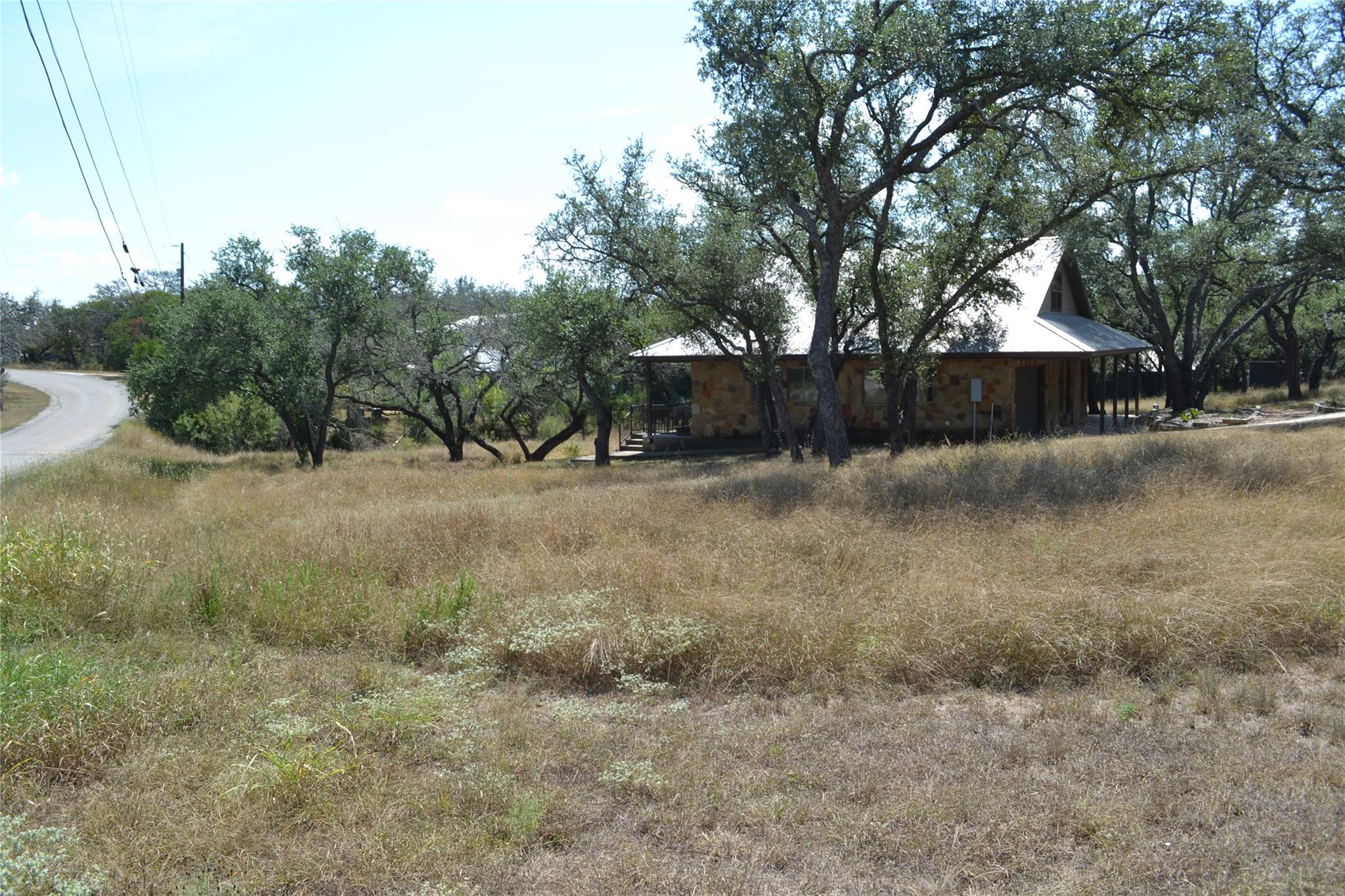 LOT 305 Rolling Hills, Spicewood, TX 78669 — photo 1