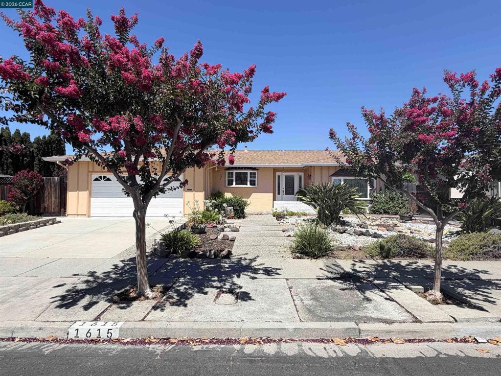 1615 Thornwood Dr, Concord, CA 94521 — photo 1