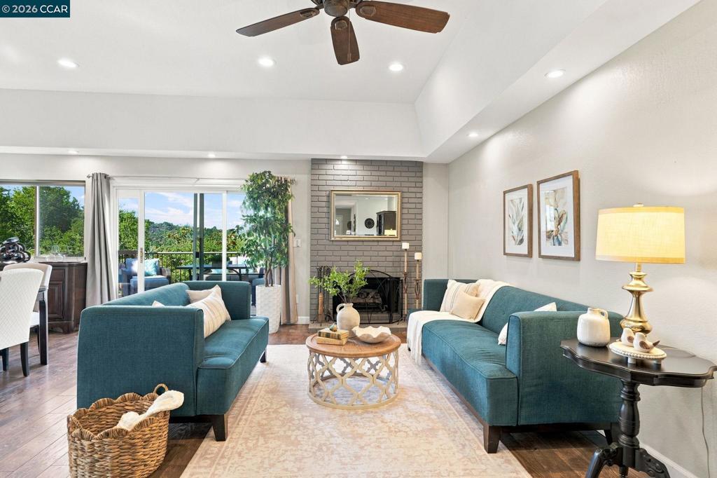 1461 Cortez Ct, Walnut Creek, CA 94598 — photo 1
