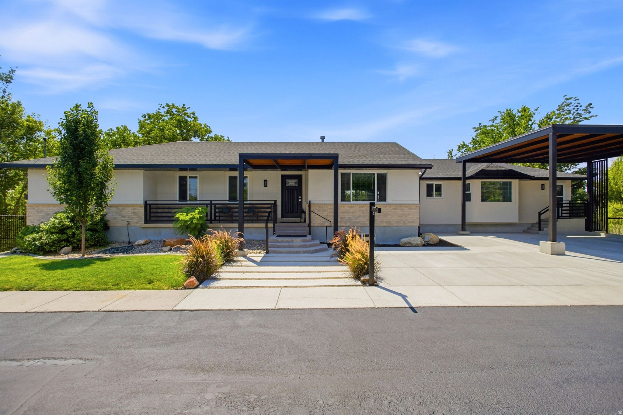 4612 S 600 E, Murray, UT 84107 — photo 1