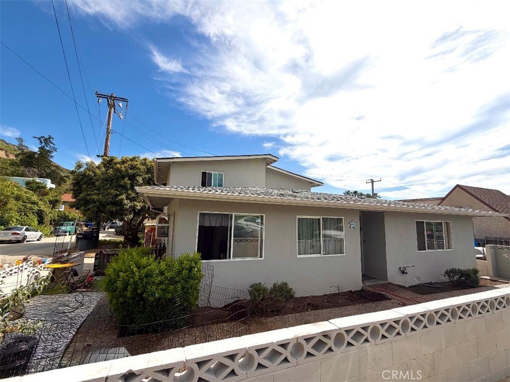 6840 W Santa Barbara, Ventura, CA 93001 — photo 1