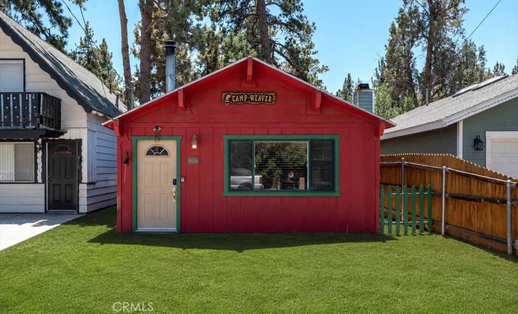 906 W Country Club Boulevard, Big Bear City, CA 92314 — photo 1