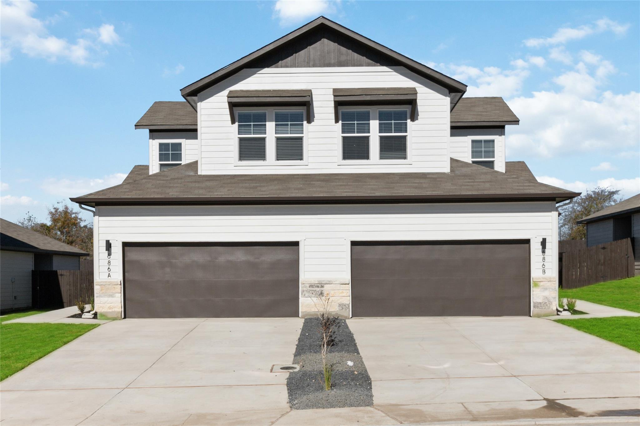 162 Gunner, Buda, TX 78610 — photo 1