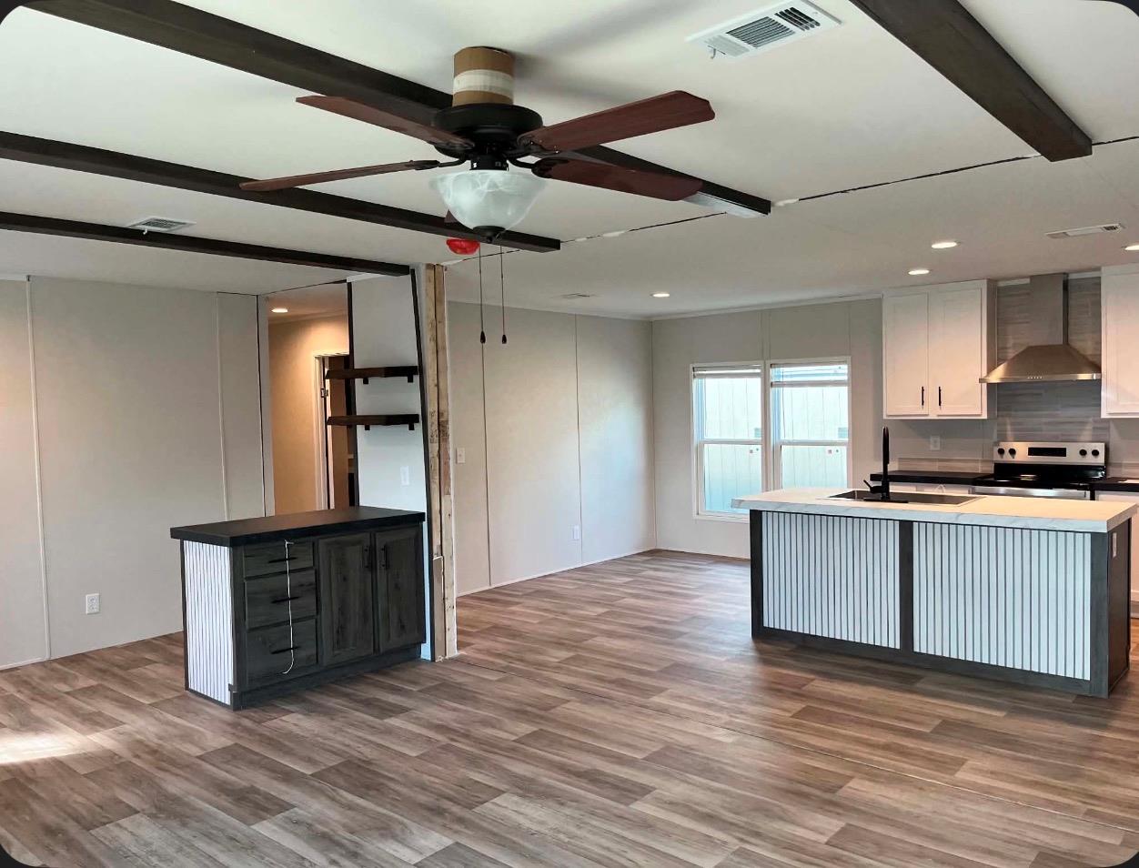172 Esperanza, Bastrop, TX 78602 — photo 1