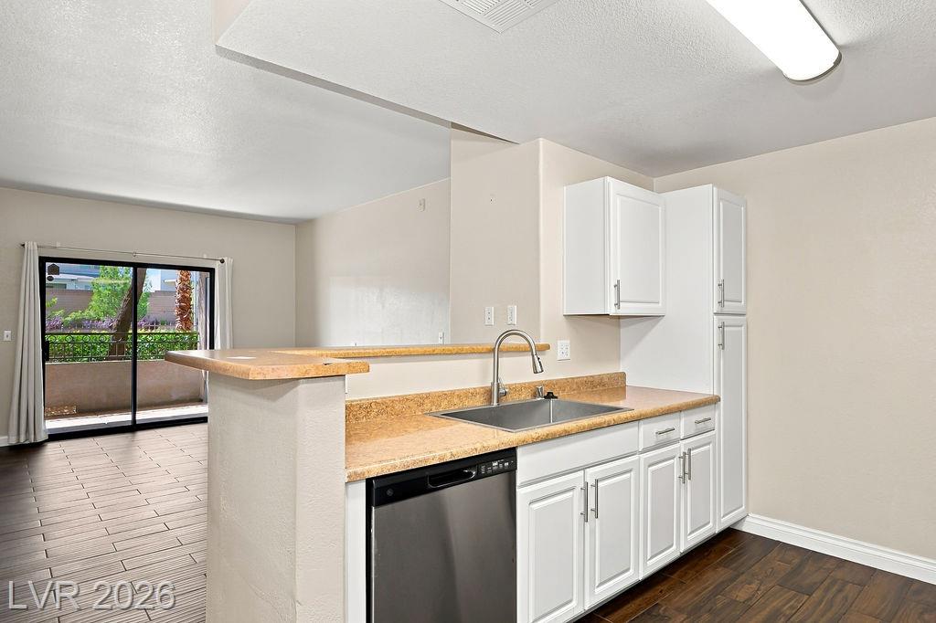 8250 North Grand Canyon Drive 1006, Las Vegas, NV 89166 — photo 1