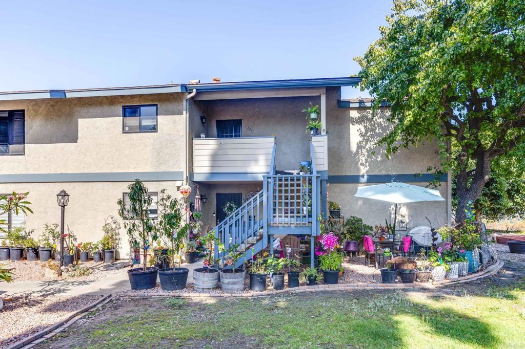 221 Stage Coach Road, Oceanside, CA 92057 — photo 1