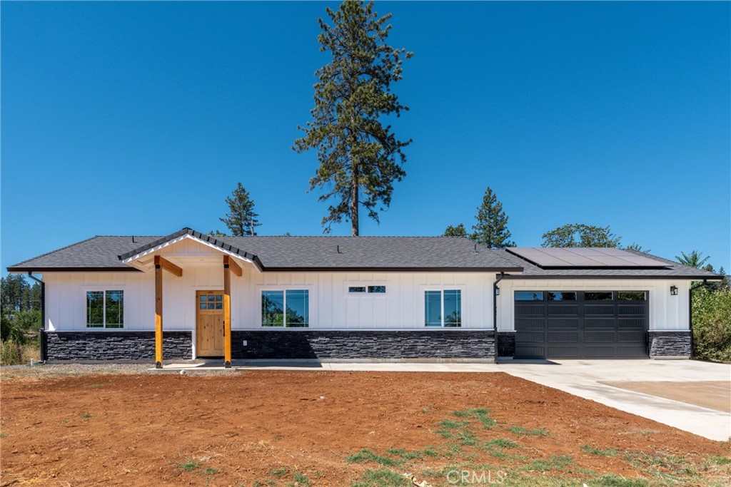 1647 Wee Dell, Paradise, CA 95969 — photo 1