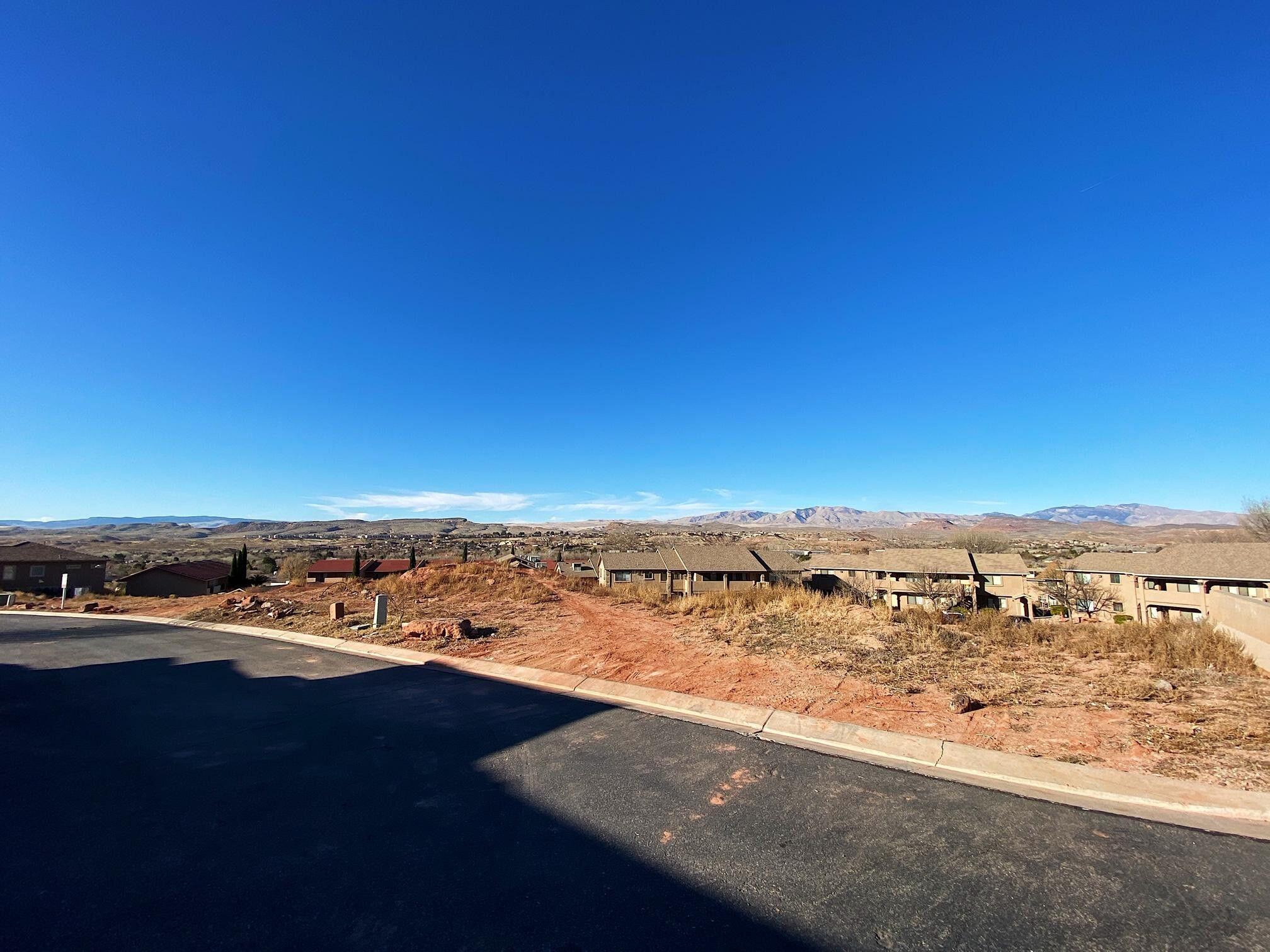 1210 W INDIAN HILLS DR 1, St George, UT 84770 — photo 1