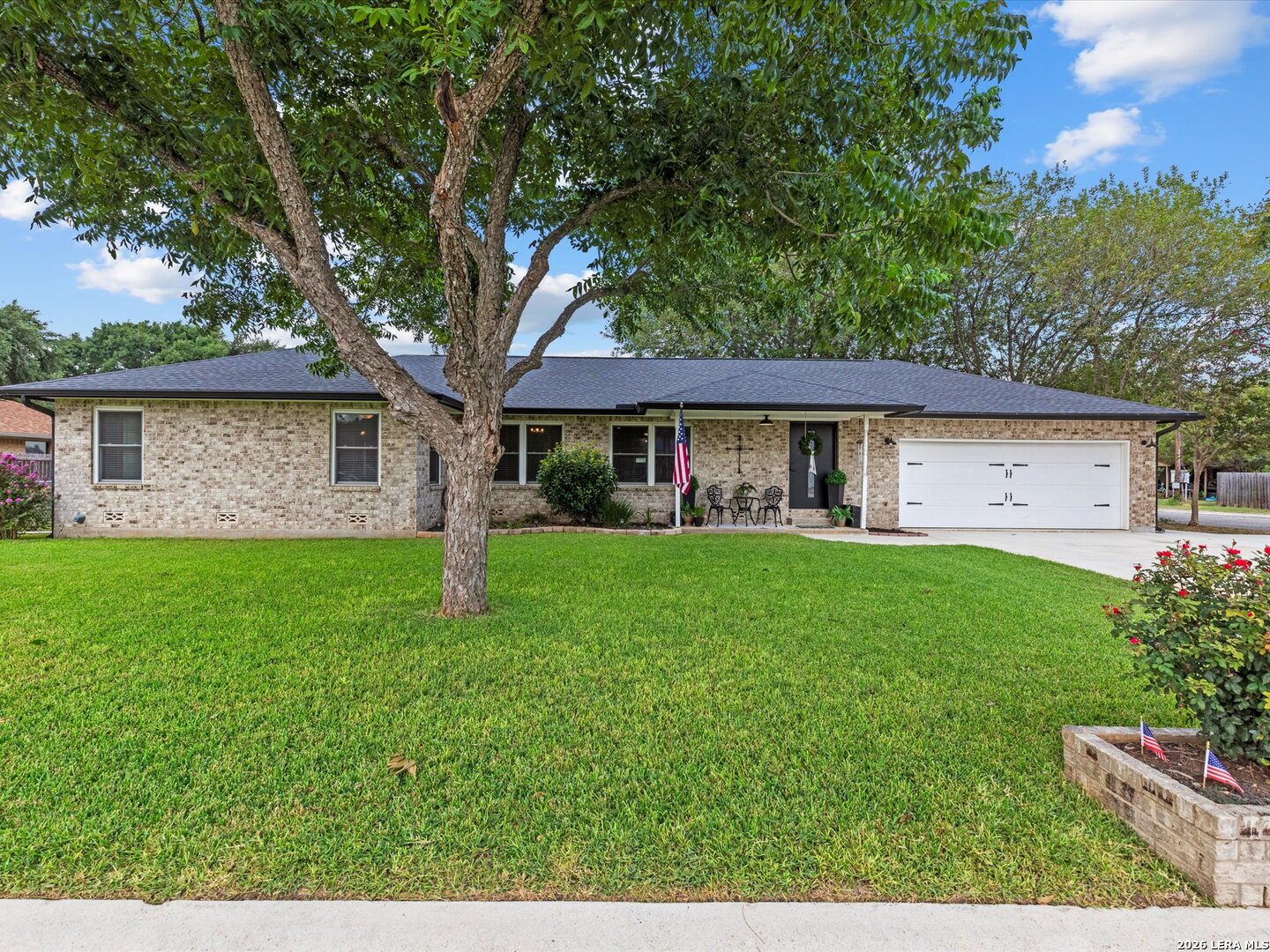 169 CORA ST, New Braunfels, TX 78130 — photo 1